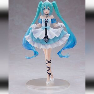 Hatsune Miku Cinderella Wonderland Ver Vocaloid Prize Figure